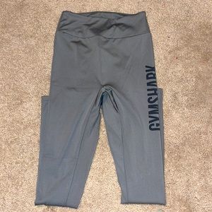❤️ Sexy booty Gymshark gray pants!